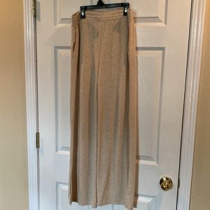Soft & Cozy Tan Lounge Wear Sz M